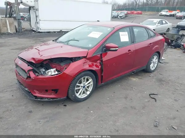 1FADP3F24HL240899 2017 FORD FOCUS - Image 2