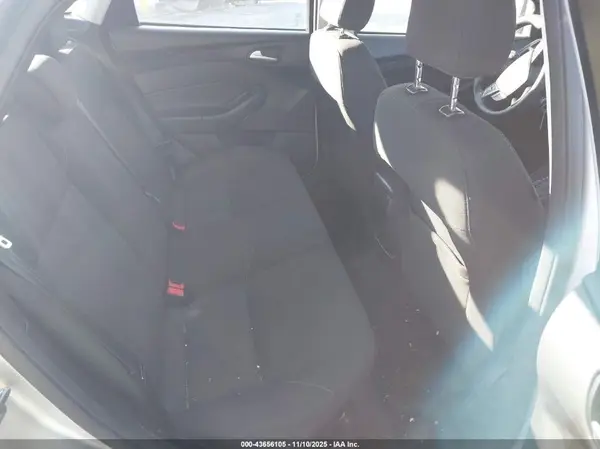 1FADP3F24HL252342 2017 FORD FOCUS - Image 8