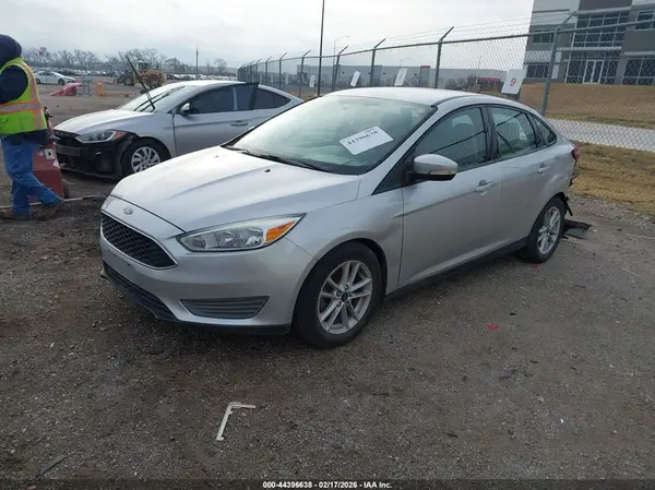 1FADP3F24HL254155 2017 FORD FOCUS - Image 2
