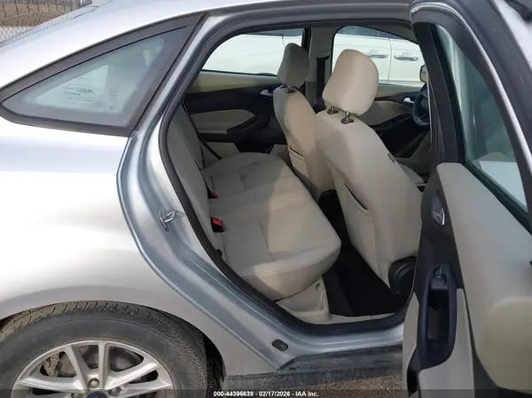 1FADP3F24HL254155 2017 FORD FOCUS - Image 8