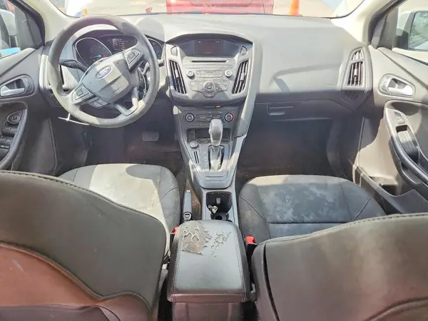 1FADP3F24HL256164 2017 FORD FOCUS - Image 8