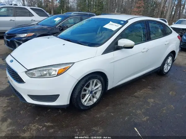 1FADP3F24HL266175 2017 FORD FOCUS - Image 2