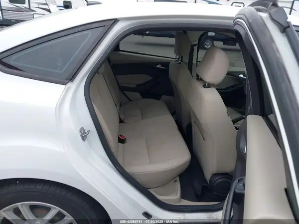 1FADP3F24HL267567 2017 FORD FOCUS - Image 8
