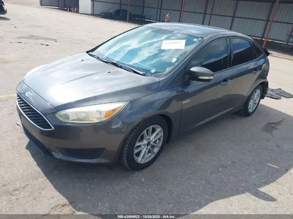 1FADP3F24HL288502 2017 FORD FOCUS - Image 2