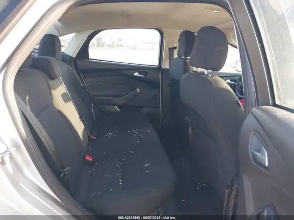 1FADP3F24HL304407 2017 FORD FOCUS - Image 8