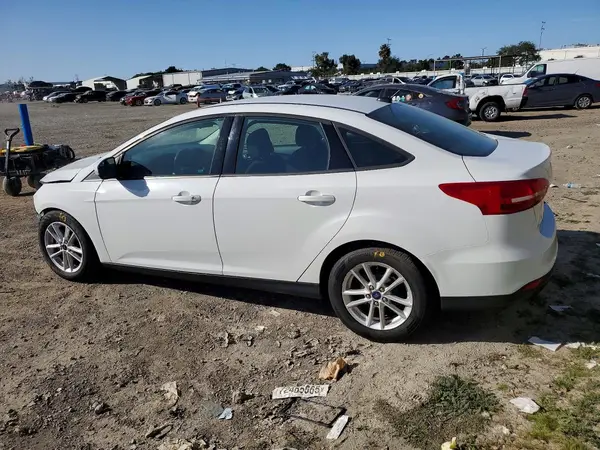 1FADP3F24HL304424 2017 FORD FOCUS - Image 2
