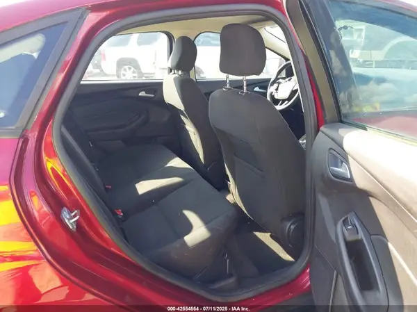 1FADP3F24HL311437 2017 FORD FOCUS - Image 8