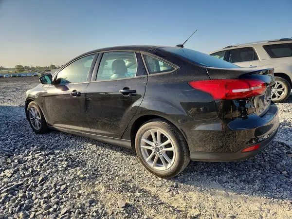 1FADP3F24HL327038 2017 FORD FOCUS - Image 2