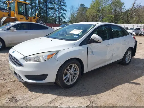 1FADP3F24HL328447 2017 FORD FOCUS - Image 2