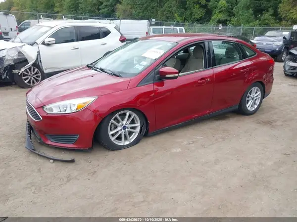 1FADP3F24HL330697 2017 FORD FOCUS - Image 2
