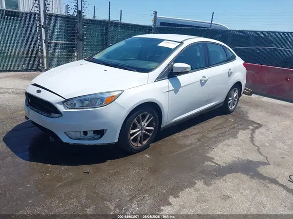 1FADP3F24HL337892 2017 FORD FOCUS - Image 2