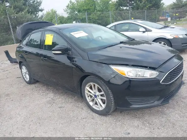1FADP3F24HL346463 2017 FORD FOCUS - Image 1