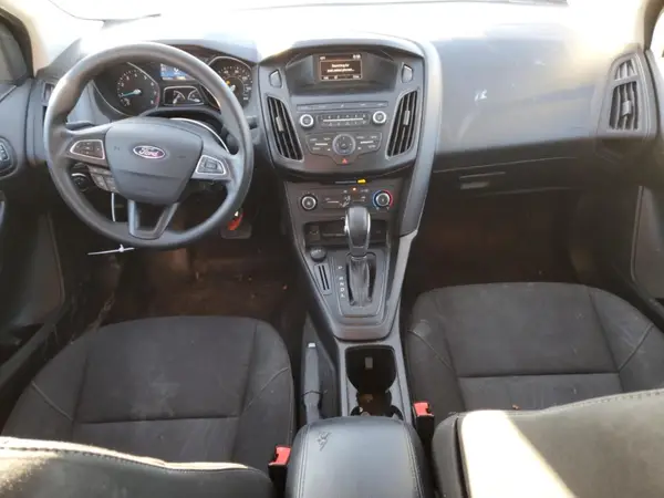 1FADP3F24JL203521 2018 FORD FOCUS - Image 8