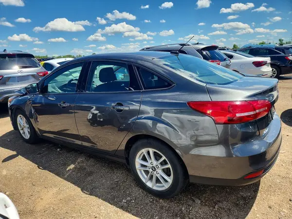 1FADP3F24JL203826 2018 FORD FOCUS - Image 2