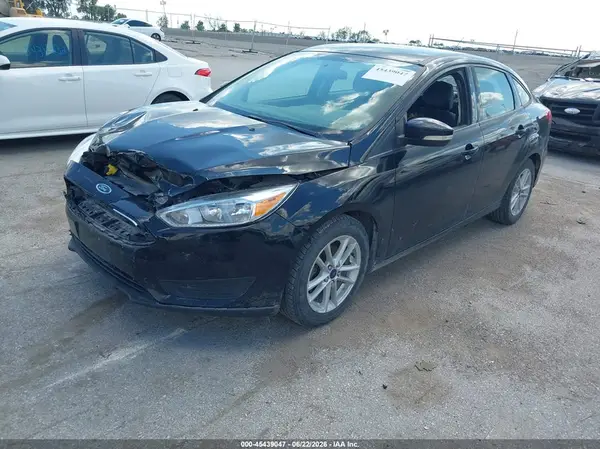 1FADP3F24JL210999 2018 FORD FOCUS - Image 2