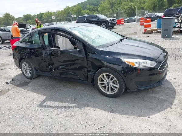1FADP3F24JL212526 2018 FORD FOCUS - Image 1