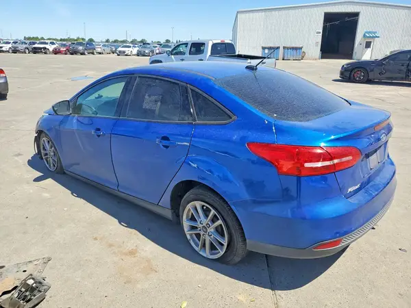 1FADP3F24JL230914 2018 FORD FOCUS - Image 2