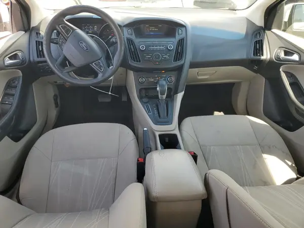 1FADP3F24JL237474 2018 FORD FOCUS - Image 8