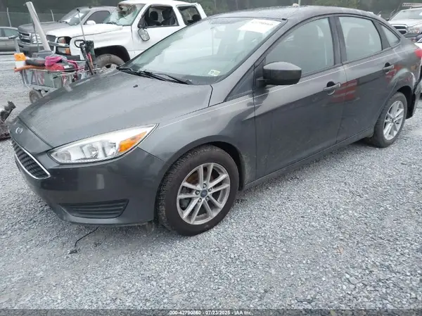 1FADP3F24JL238124 2018 FORD FOCUS - Image 2