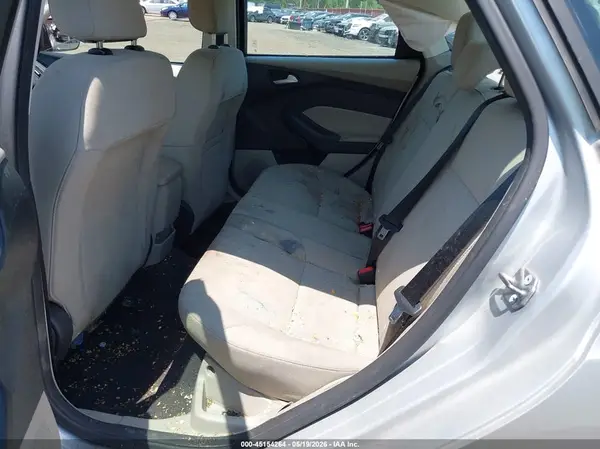 1FADP3F24JL242237 2018 FORD FOCUS - Image 8