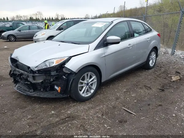 1FADP3F24JL245901 2018 FORD FOCUS - Image 2
