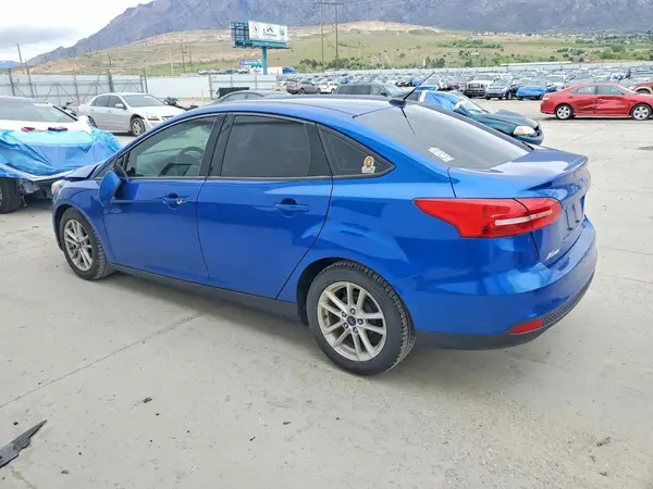 1FADP3F24JL250709 2018 FORD FOCUS - Image 2