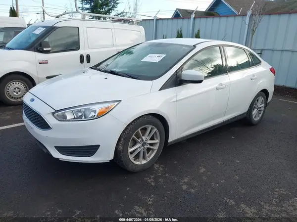 1FADP3F24JL251259 2018 FORD FOCUS - Image 2