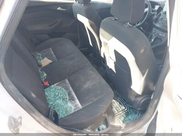 1FADP3F24JL278123 2018 FORD FOCUS - Image 8