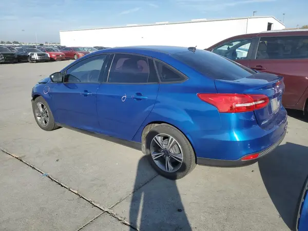 1FADP3F24JL279157 2018 FORD FOCUS - Image 2