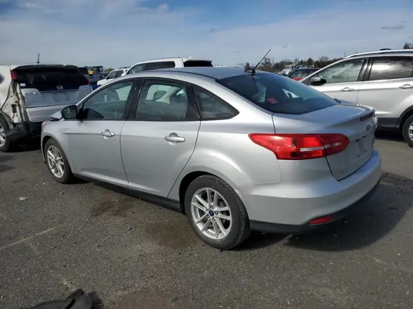 1FADP3F24JL279739 2018 FORD FOCUS - Image 2