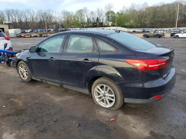 1FADP3F24JL327997 2018 FORD FOCUS - Image 2
