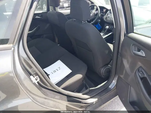 1FADP3F24JL328003 2018 FORD FOCUS - Image 8