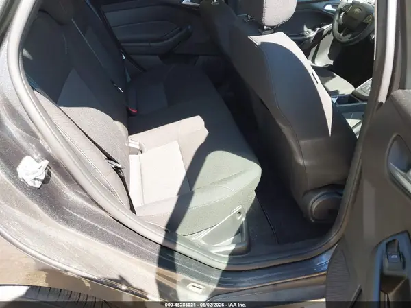 1FADP3F24JL328440 2018 FORD FOCUS - Image 8
