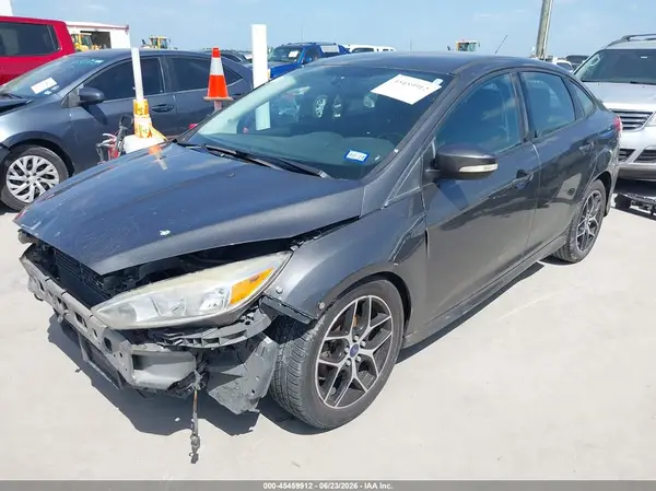 1FADP3F25GL215895 2016 FORD FOCUS - Image 2