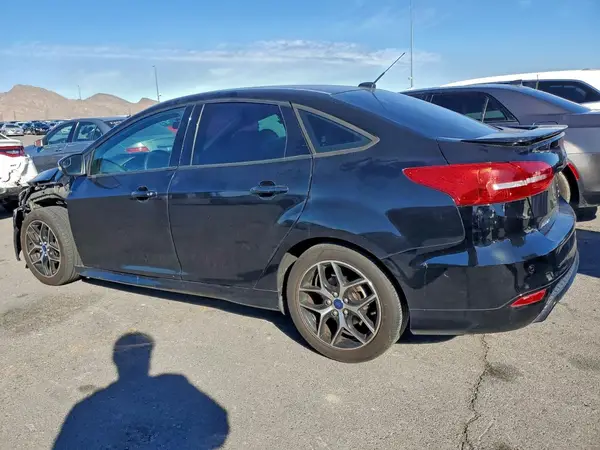 1FADP3F25GL225598 2016 FORD FOCUS - Image 2