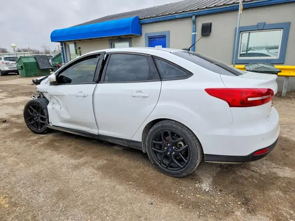 1FADP3F25GL225617 2016 FORD FOCUS - Image 2