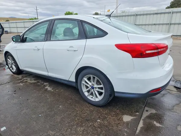 1FADP3F25GL227478 2016 FORD FOCUS - Image 2