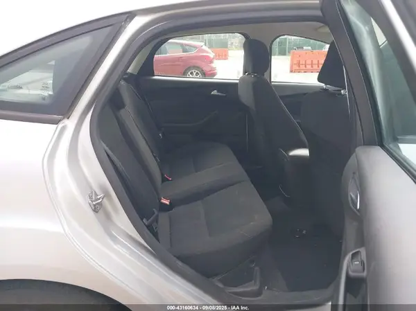 1FADP3F25GL231014 2016 FORD FOCUS - Image 8