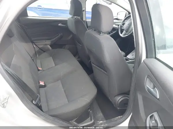 1FADP3F25GL233278 2016 FORD FOCUS - Image 8