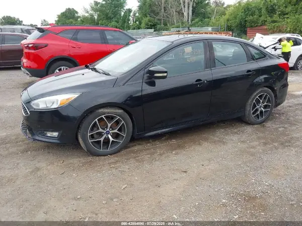 1FADP3F25GL233703 2016 FORD FOCUS - Image 2