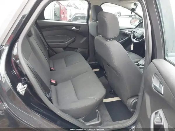 1FADP3F25GL233703 2016 FORD FOCUS - Image 8