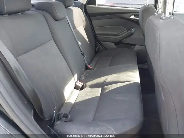 1FADP3F25GL237671 2016 FORD FOCUS - Image 8