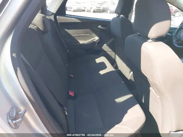 1FADP3F25GL240781 2016 FORD FOCUS - Image 8