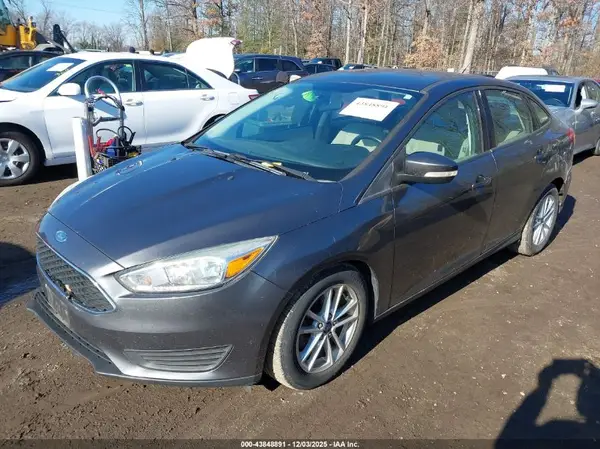 1FADP3F25GL242451 2016 FORD FOCUS - Image 2