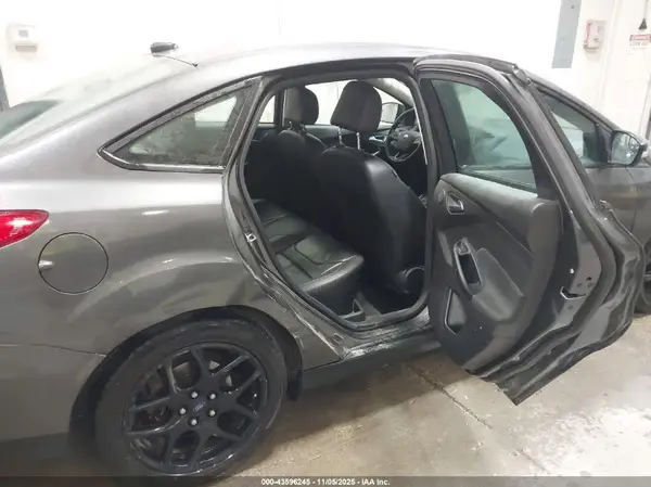 1FADP3F25GL251683 2016 FORD FOCUS - Image 8