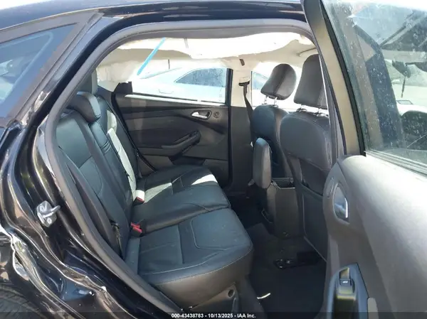 1FADP3F25GL267611 2016 FORD FOCUS - Image 8