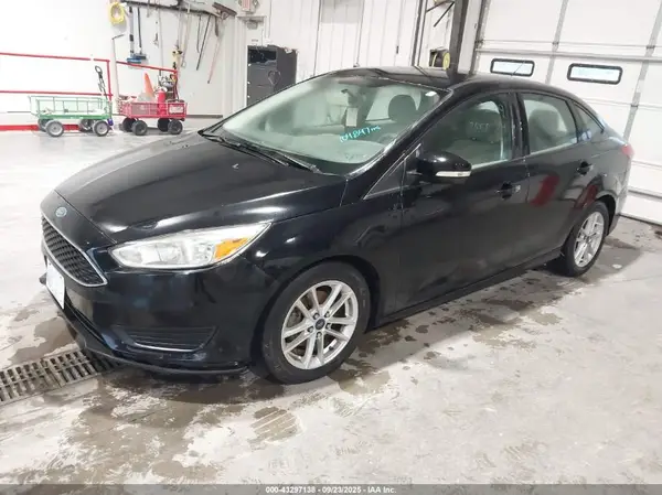 1FADP3F25GL271027 2016 FORD FOCUS - Image 2