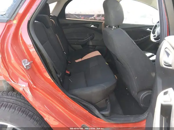 1FADP3F25GL272565 2016 FORD FOCUS - Image 8