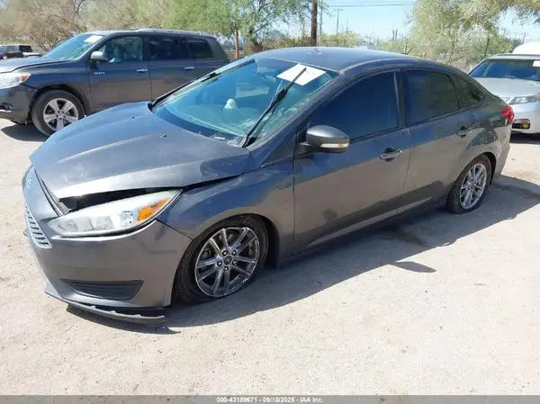 1FADP3F25GL276051 2016 FORD FOCUS - Image 2