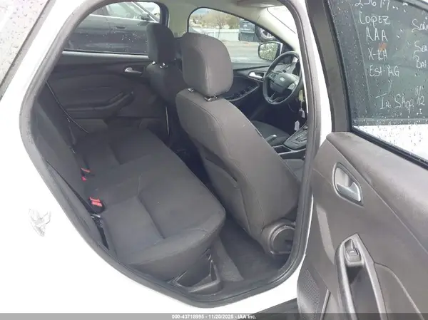 1FADP3F25GL276258 2016 FORD FOCUS - Image 8